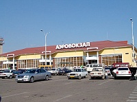 Входная группа Аэропорт Краснодар (Пашковский).  им. Евдокии Бершанской,  355